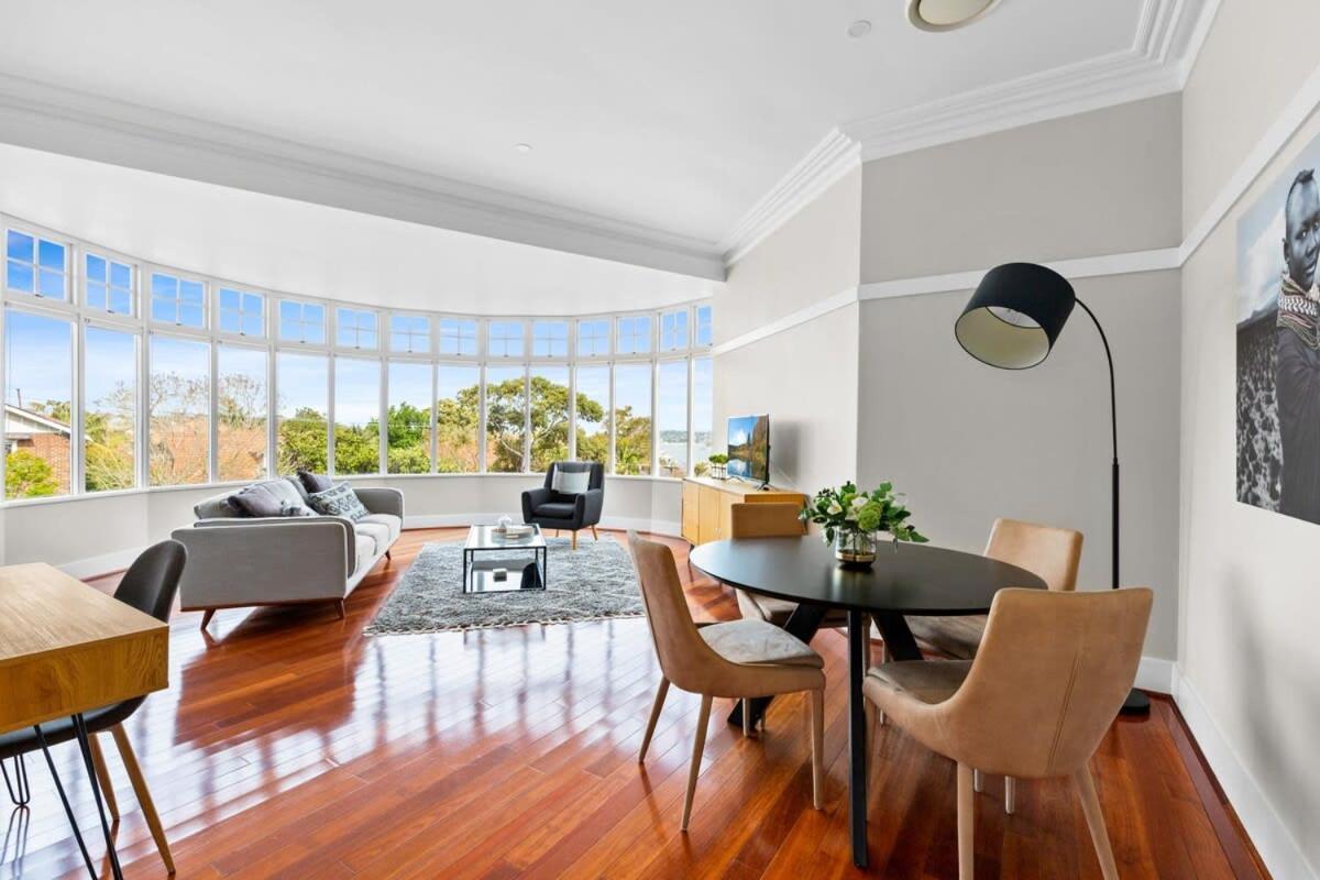Huge Harbour View Apartment In Historic Home Sydney Ngoại thất bức ảnh